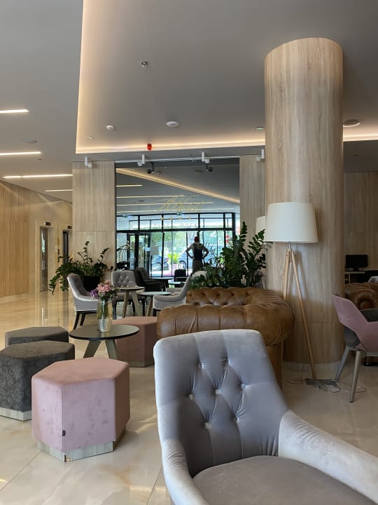 Lobby Hotel Plaza Duce