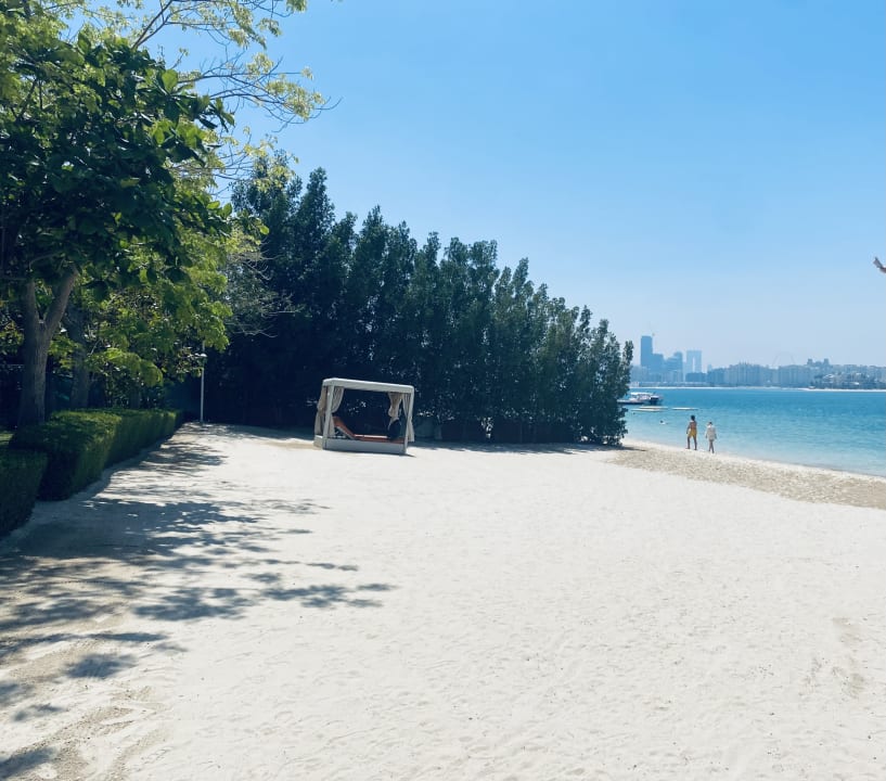 Strand Anantara The Palm Dubai Resort