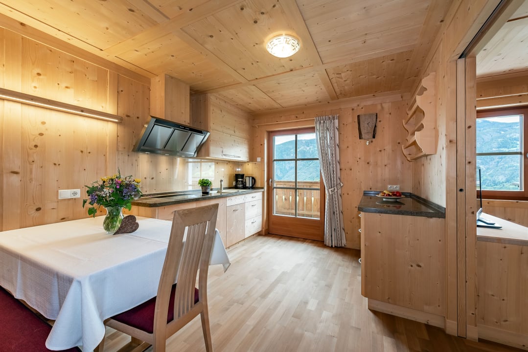 Zimmer Apartments Moarlhof