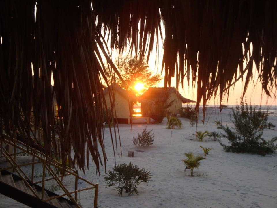 Sonnenuntergang Hotel Palissandre Côte Ouest Resort & Spa