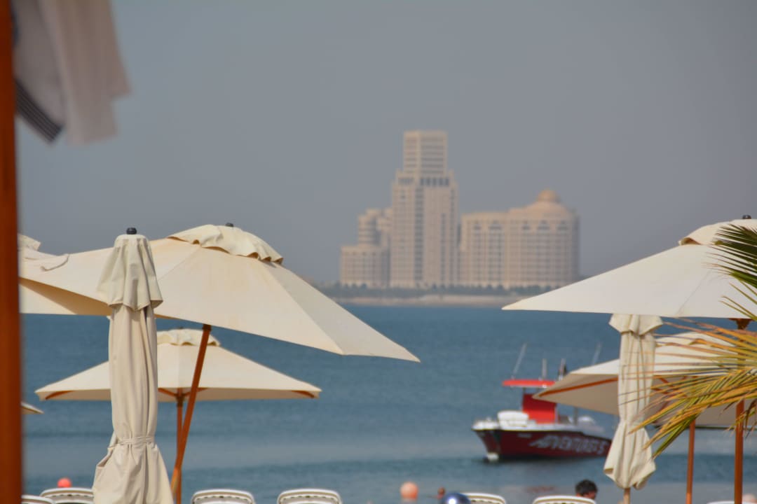 Blick Waldorf Astoria DoubleTree by Hilton Resort & Spa Marjan Island