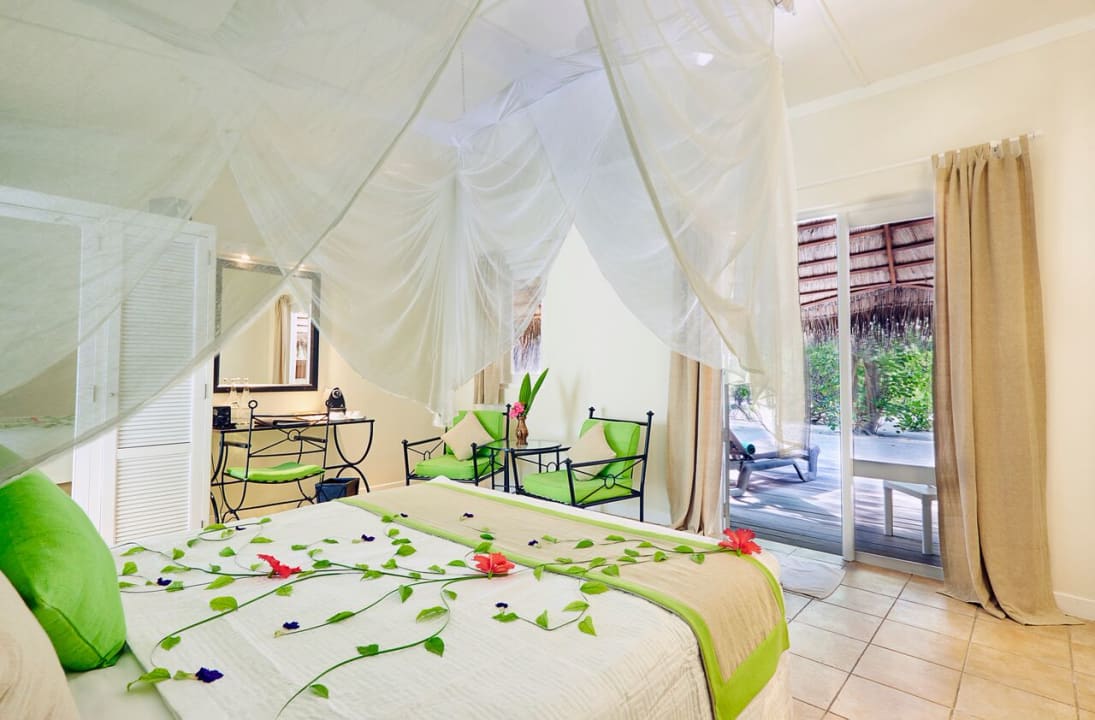 Zimmer Kuredu Island Resort & Spa