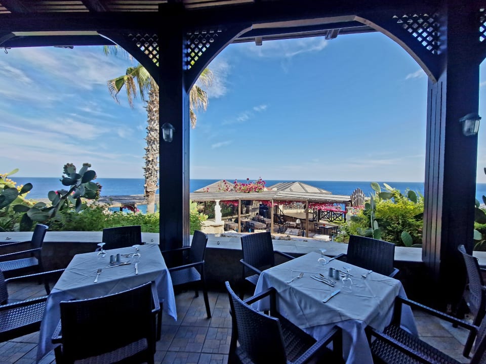 Gastro Hotel Kalithea Mare Palace