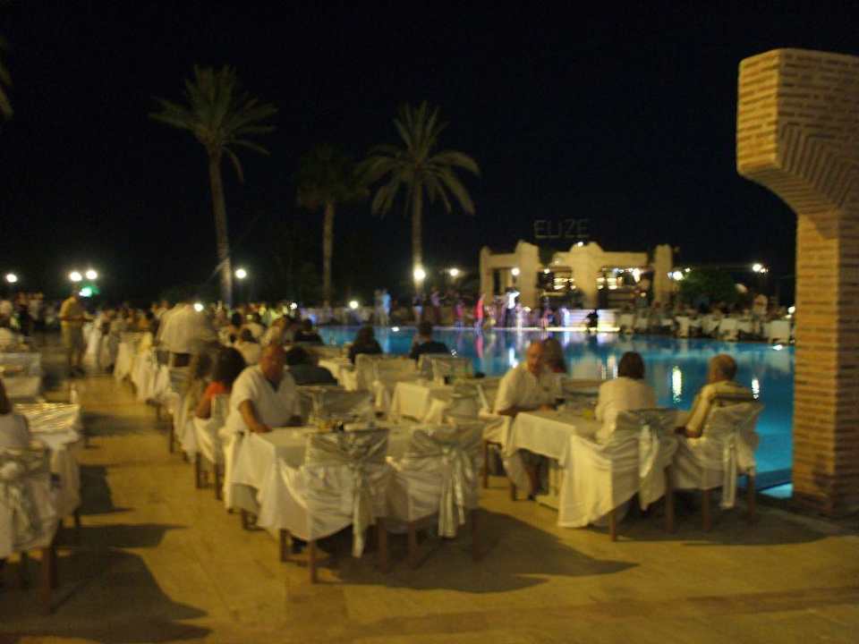 Gala Night am Pool  Kilikya Resort Camyuva