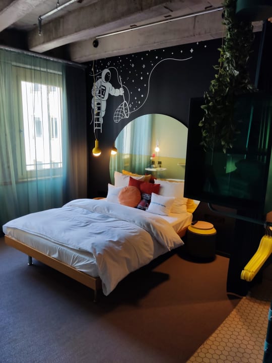 Zimmer 25hours Hotel The Circle