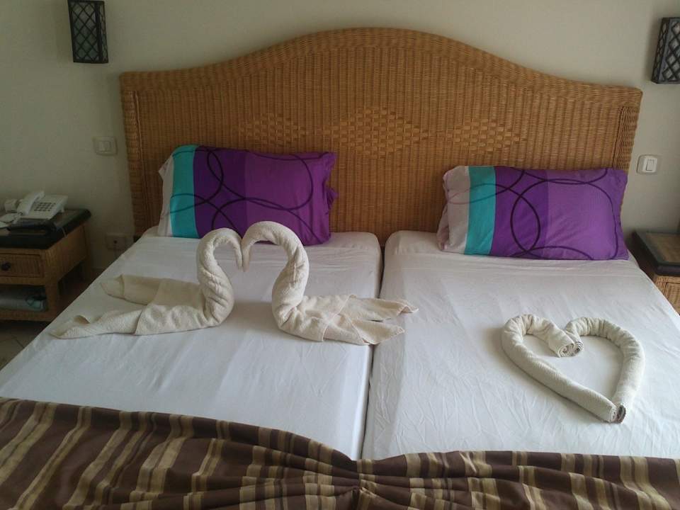 Dekoration mit den Handtüchern Hotel Green Palm