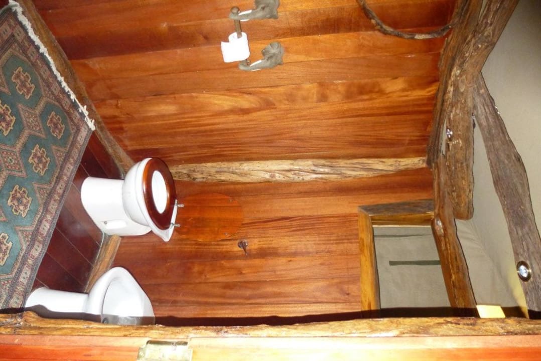 WC Royal Mara Safari Lodge