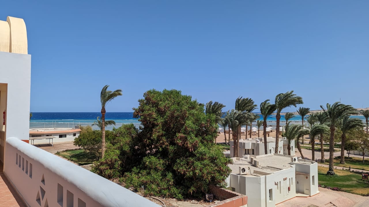 Ausblick Titanic Beach Spa & Aqua Park