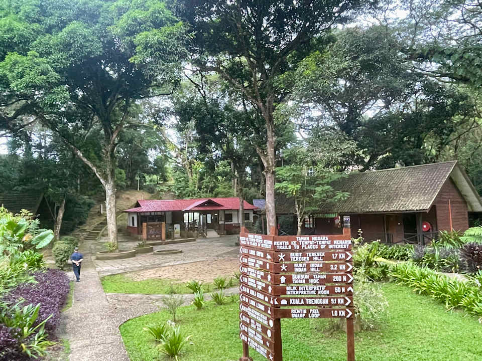 Gartenanlage Hotel Mutiara Taman Negara Resort