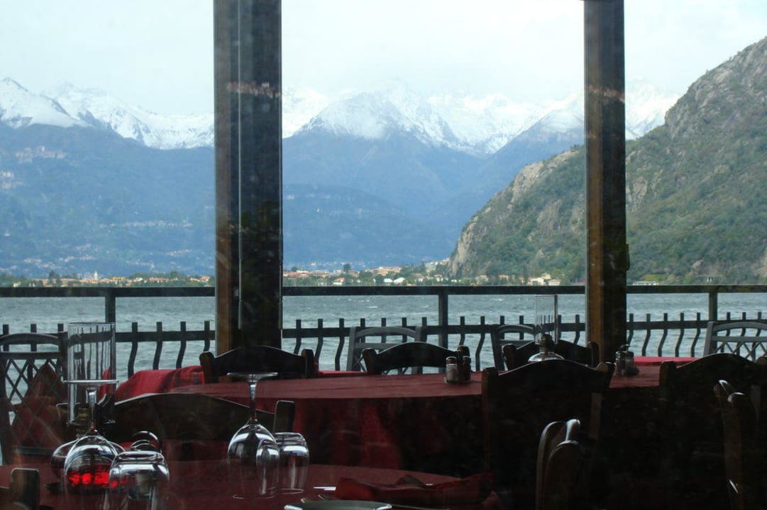 Der 1. Schnee Hotel Meridiana