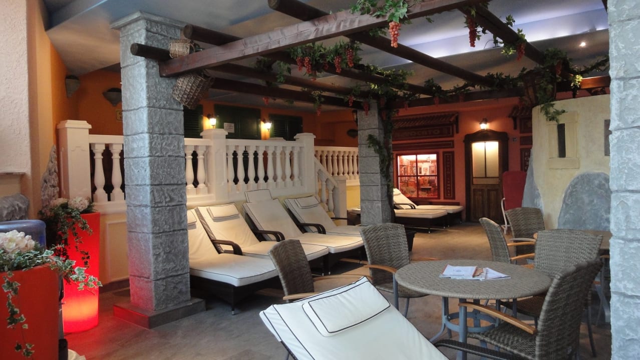 Pool Vital- und Wellnesshotel Albblick