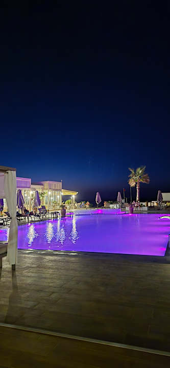 Pool Hotel Kathrin Beach