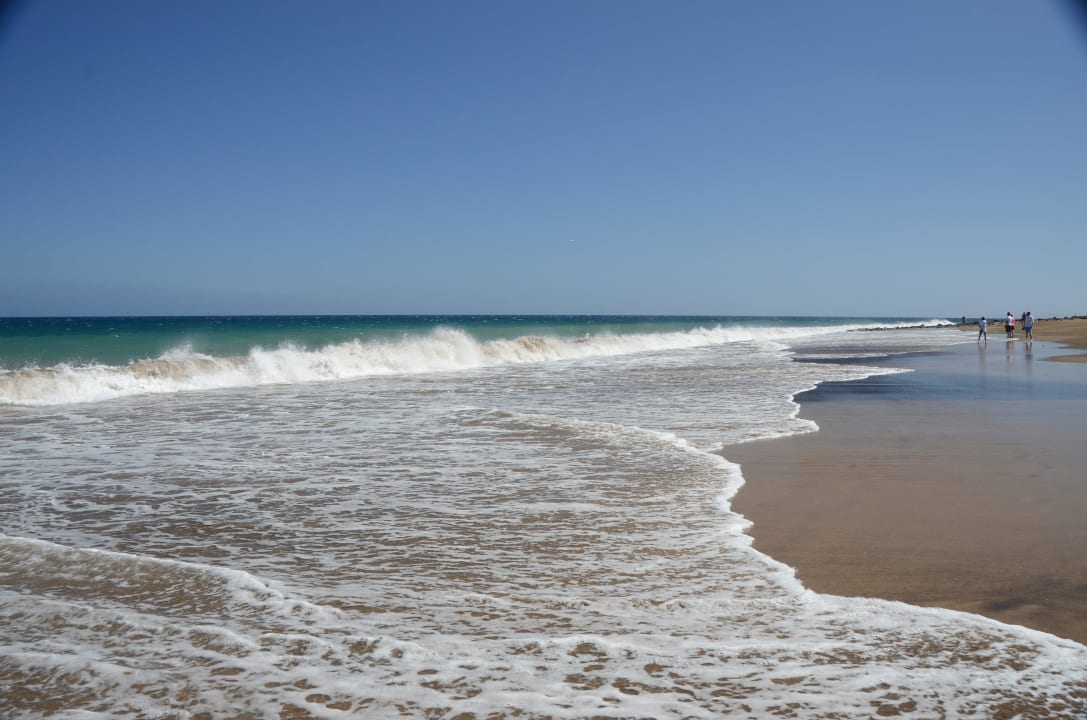 Strand vor dem Hotel Hotel Las Costas
