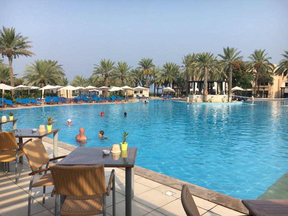 Pool Miramar Al Aqah Beach Resort