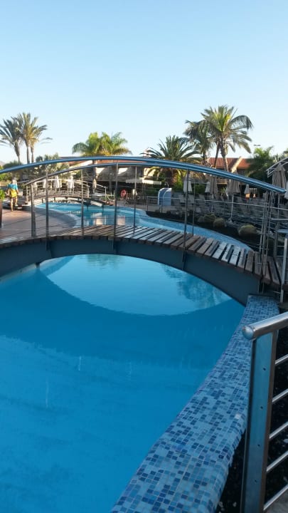 Pool H10 Playa Meloneras Horizons Collection