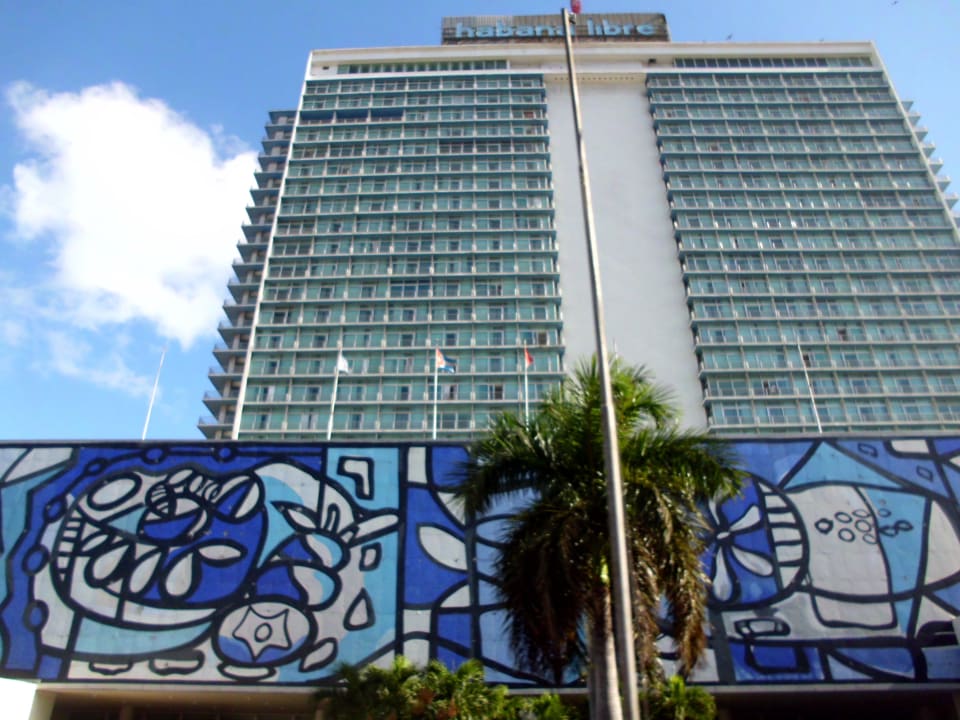25 Etagen... Tryp Habana Libre