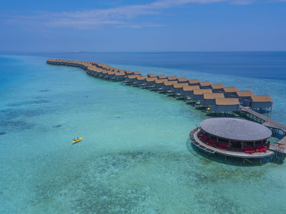 Außenansicht Centara Ras Fushi Resort & Spa Maldives