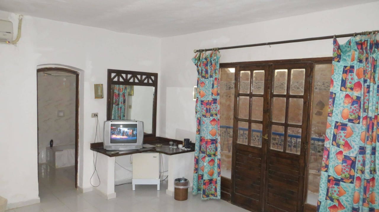 Selbsterklärend Utopia Beach Club