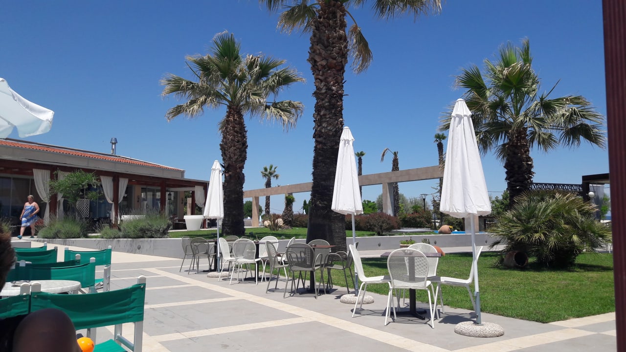 Gartenanlage alltoura Club Hotel Poseidon Palace