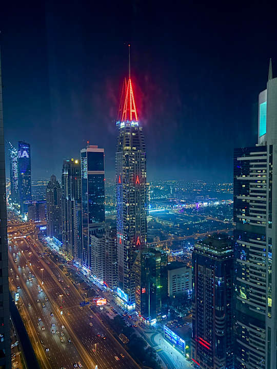 Ausblick Rose Rayhaan by Rotana