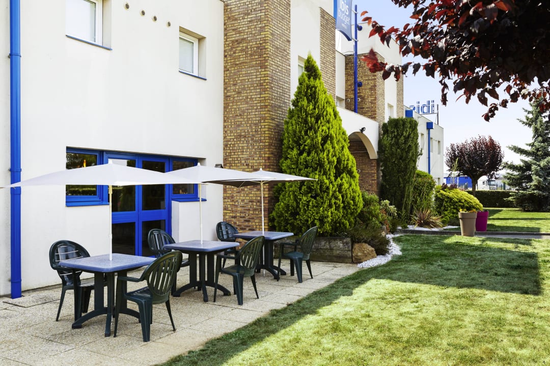 Terrasse ibis budget Chartres Hotel ibis budget Chartres