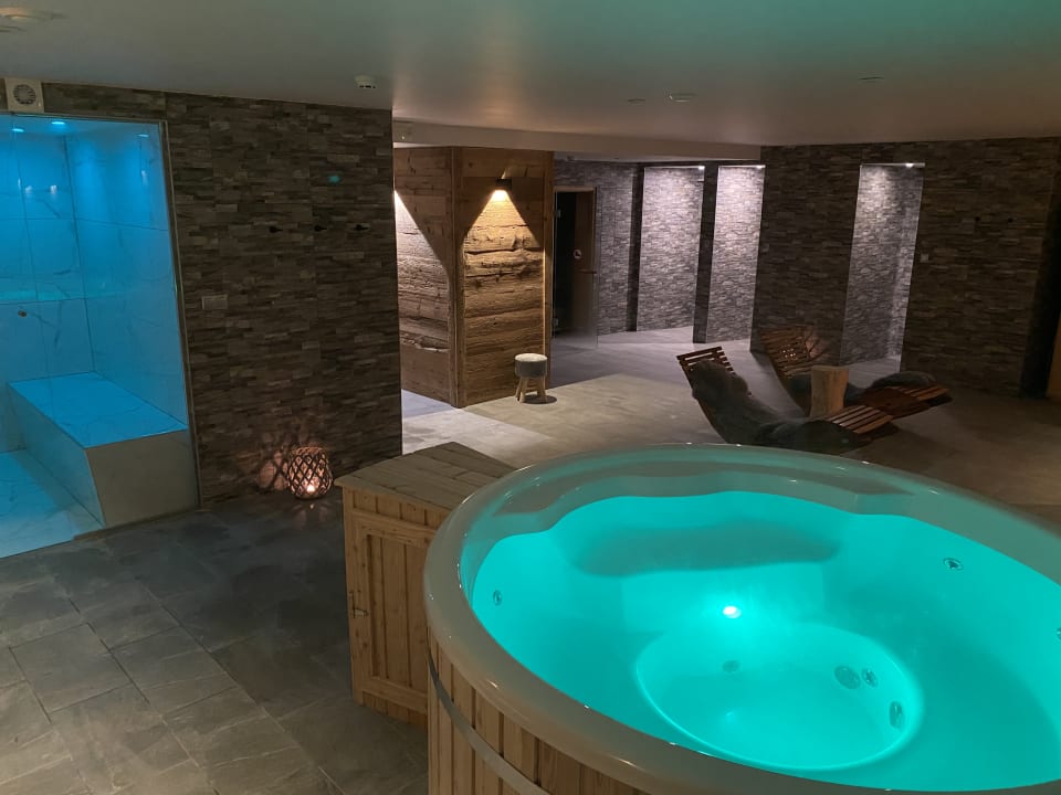 Sport & Freizeit Hotel Almhof