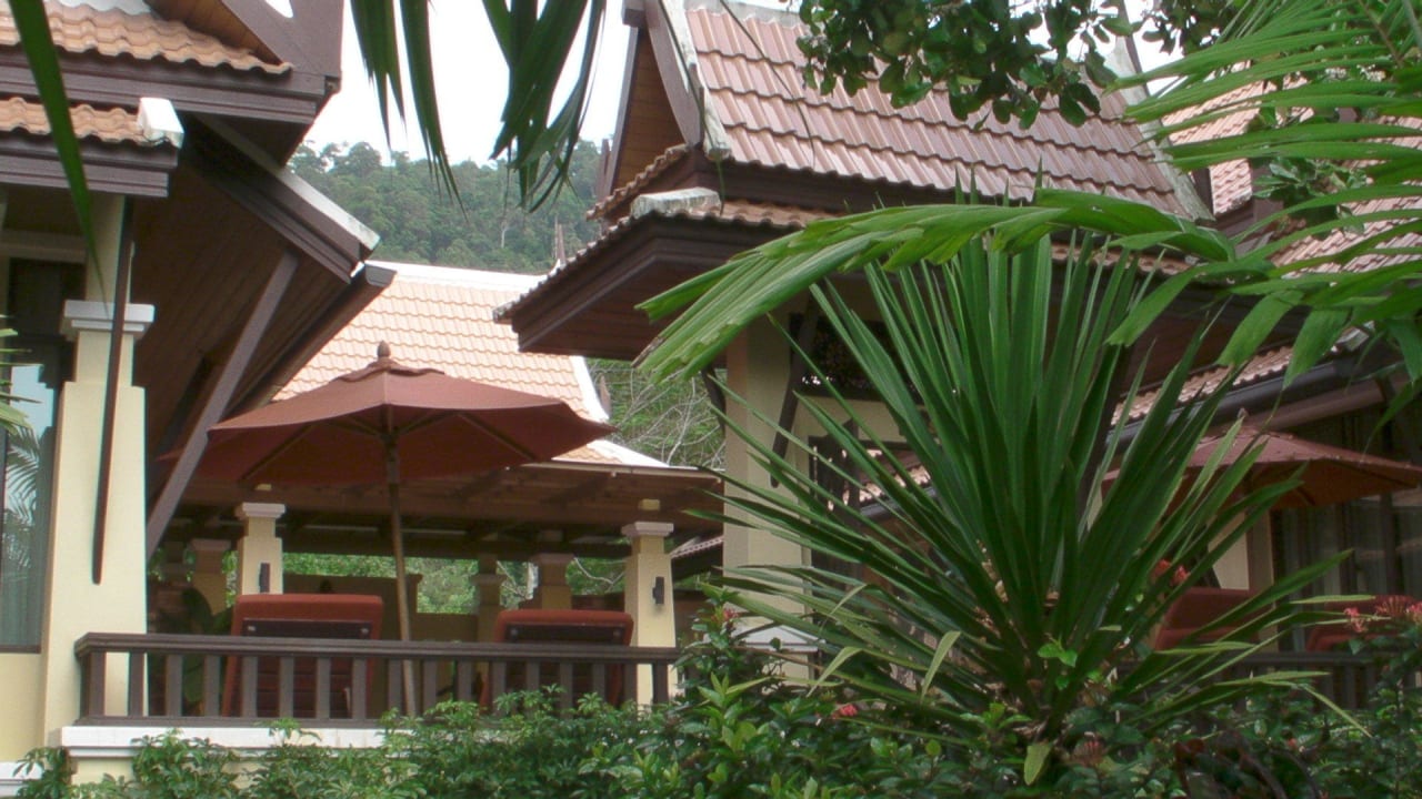 Blick zu einer Family Pool Villa Koh Chang Paradise Resort & Spa