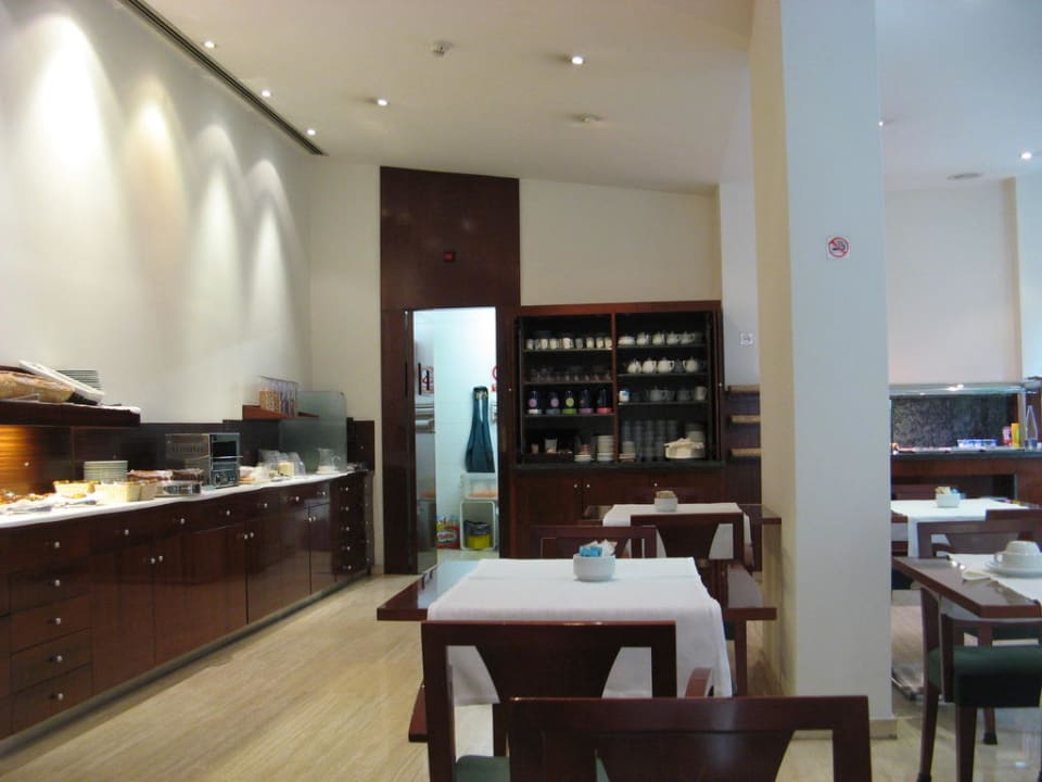 Hotel Montecarlo in Barcelona: Frühstücksraum Hotel Montecarlo