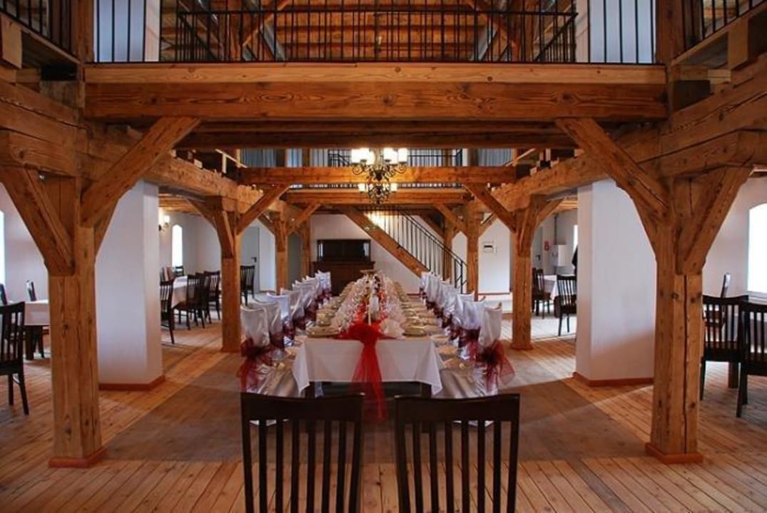 Sala weselna - biesiadna Hotel Zamkowy Młyn