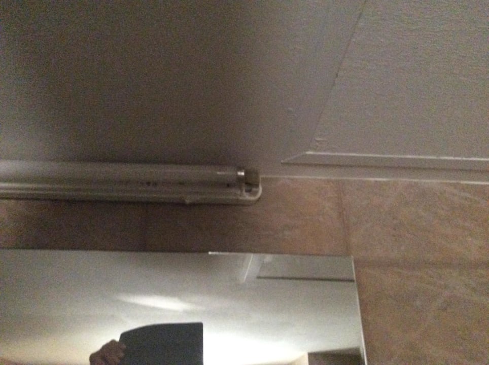 Badezimmerlampe mit toller Installation Lindos Royal Resort