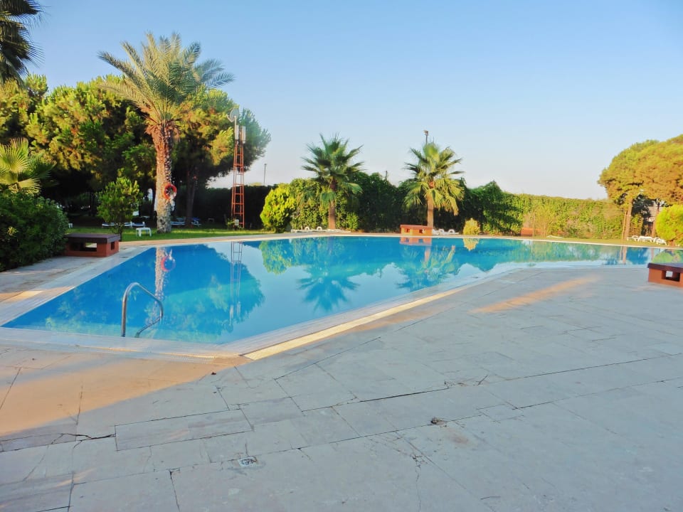 Der Ruhepool Club Turtas Beach Hotel