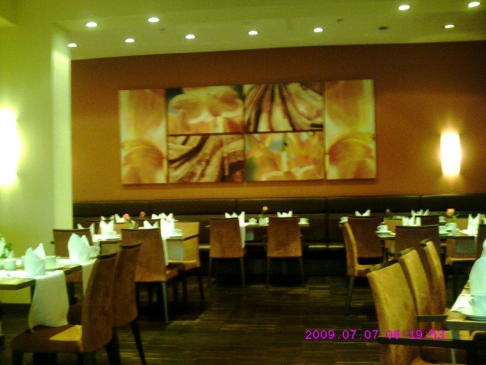 Frühstücksraum AMERON Köln Hotel Regent