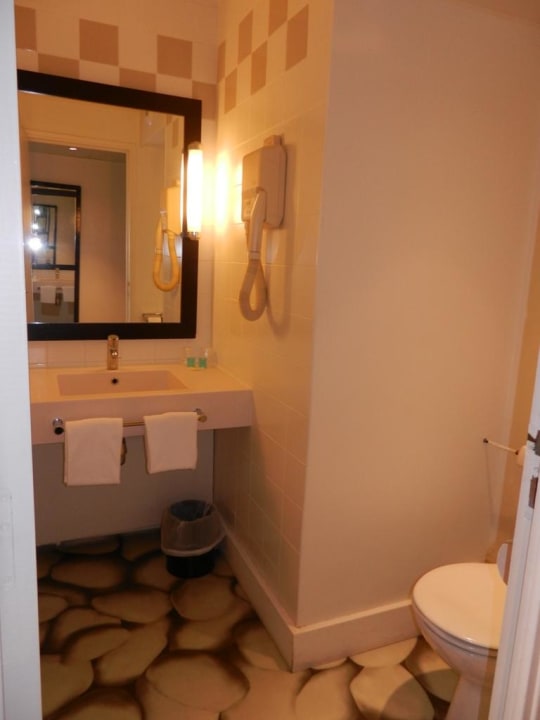 7. Etage Bad ibis Styles Hotel Paris Gare de l'Est Château Landon