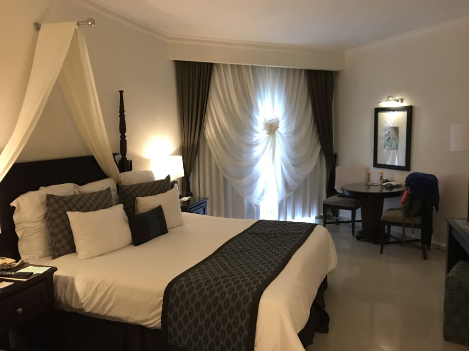 Großes Zimmer Dreams La Romana Resort & Spa