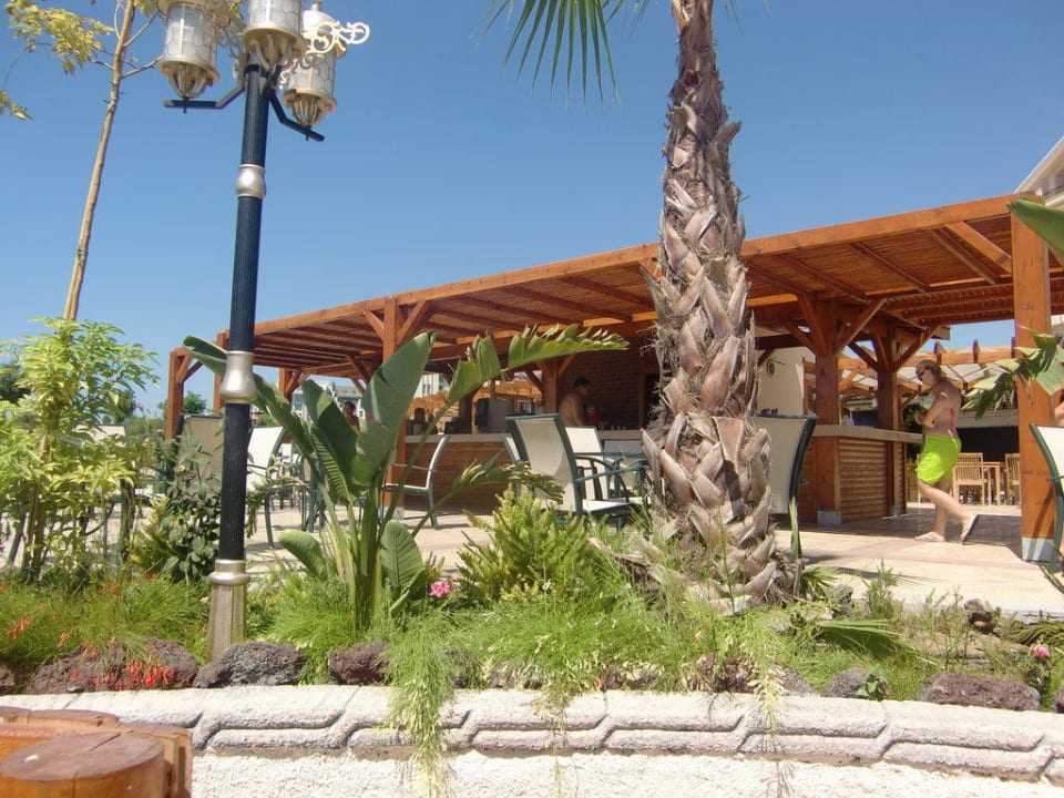 Poolbar vom Pool aus  Diamond Excellence Resort & Spa