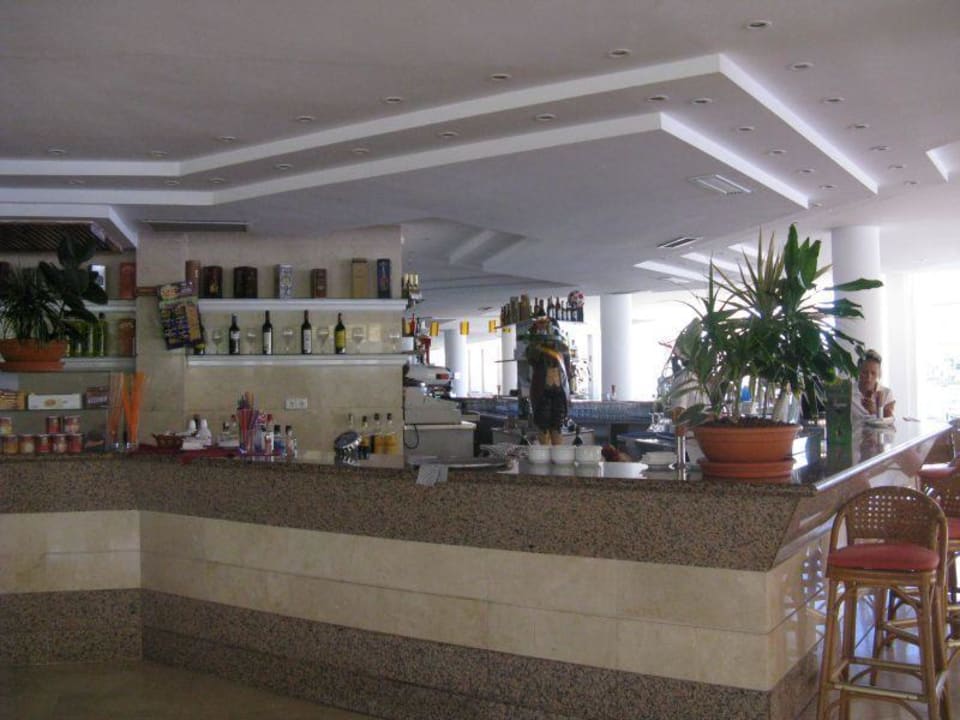 Bar im Innenbereich Eix Platja Daurada Hotel & SPA