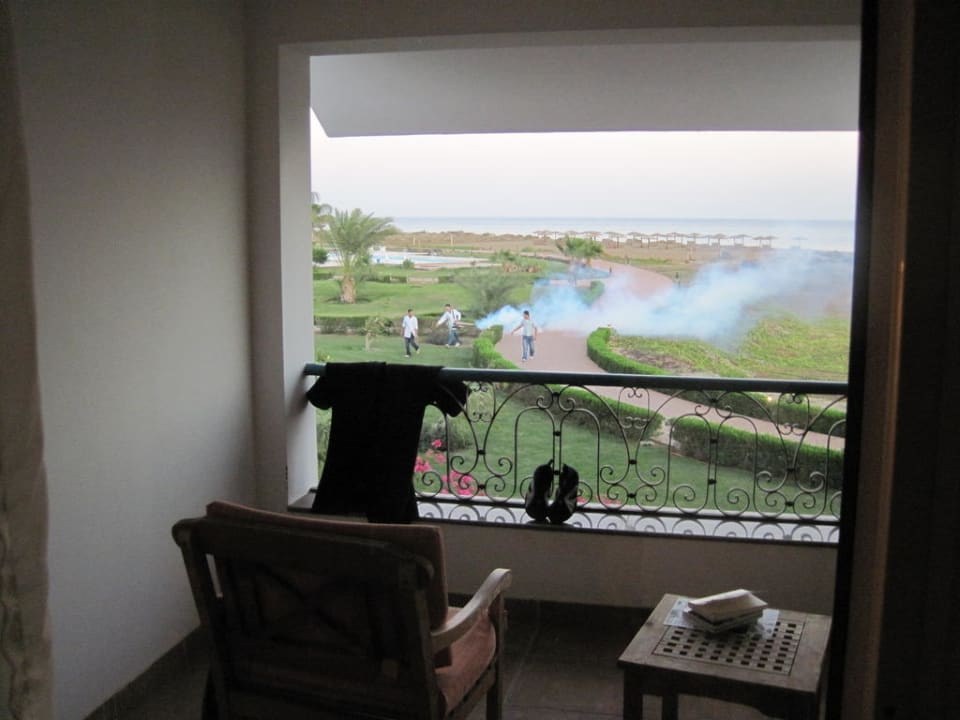 Gegen die Mücken Lahami Bay Beach Resort