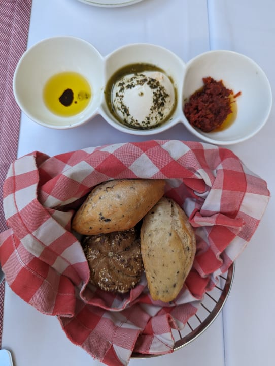 Gastro Papillon Zeugma Relaxury