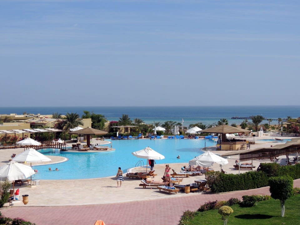 Hauptpool Three Corners Fayrouz Plaza Beach Resort