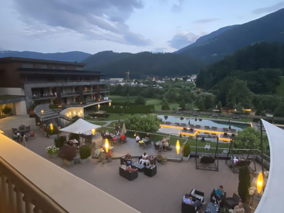 Ausblick Kronblick - Well-being Hotel