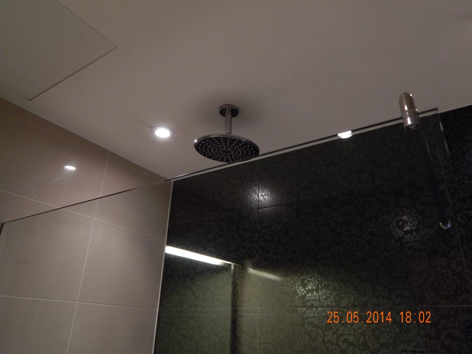 Regenschauer-Dusche ibis Styles London Gloucester Road