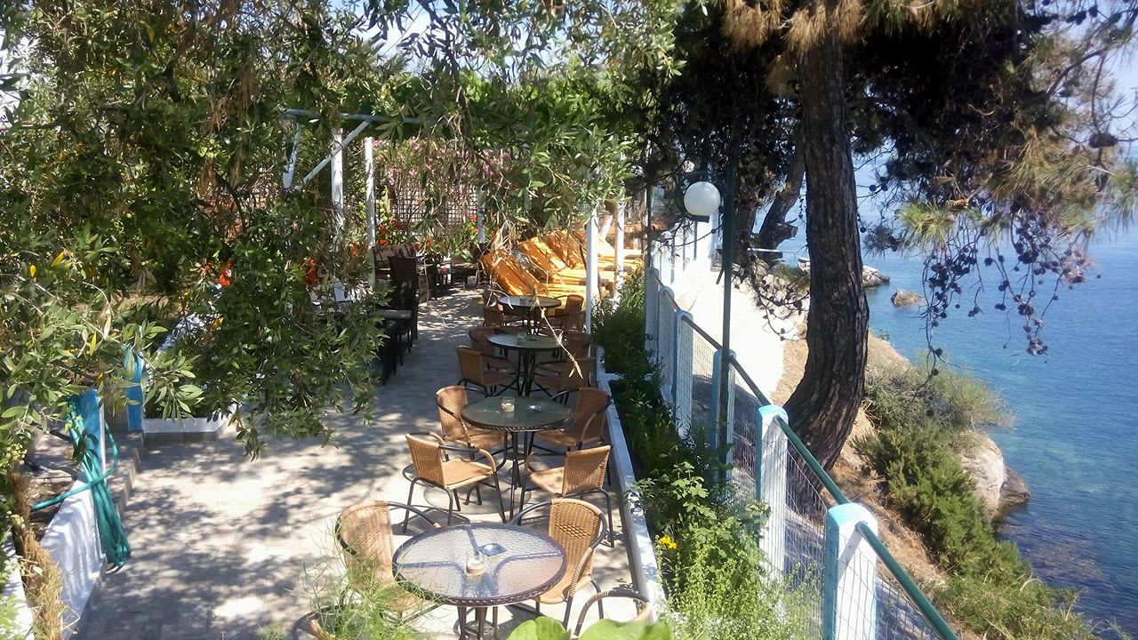 Gartenanlage Gorgona Rooms