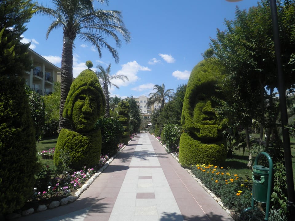 Traumhafte Gartenanlage Belek Beach Resort Hotel