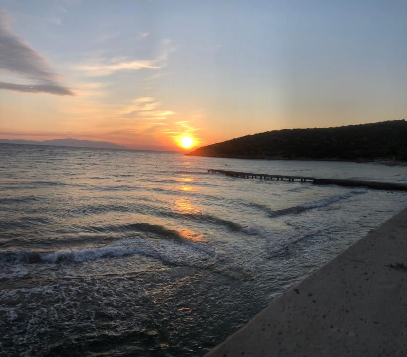Strand Tusan Beach Resort