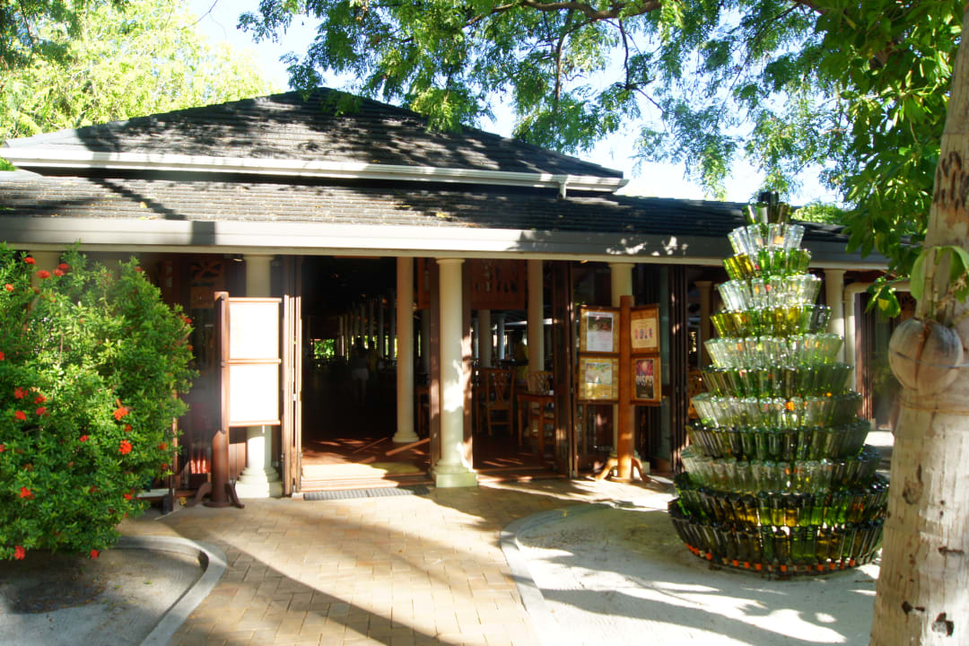Restaurant (Eingang) Royal Island