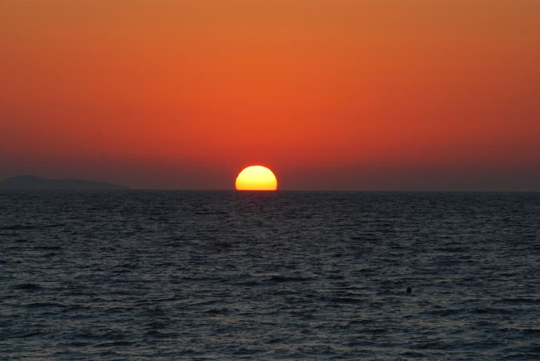 Von unserem Tisch beim Italiener Neptune Luxury Resort