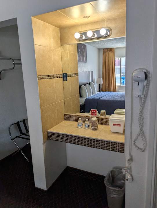 Zimmer Travelsuites Hotel