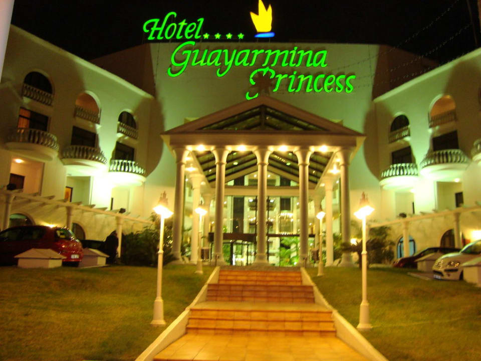 Princess bei Nacht Guayarmina Princess