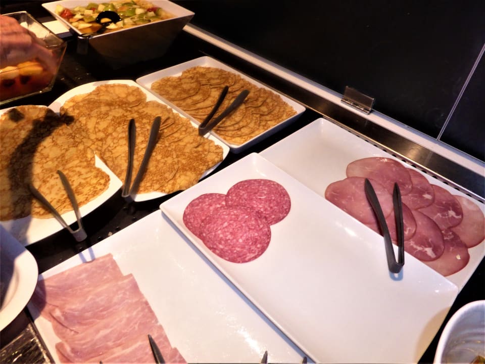 Gastro Hotel Kyriad Chantilly