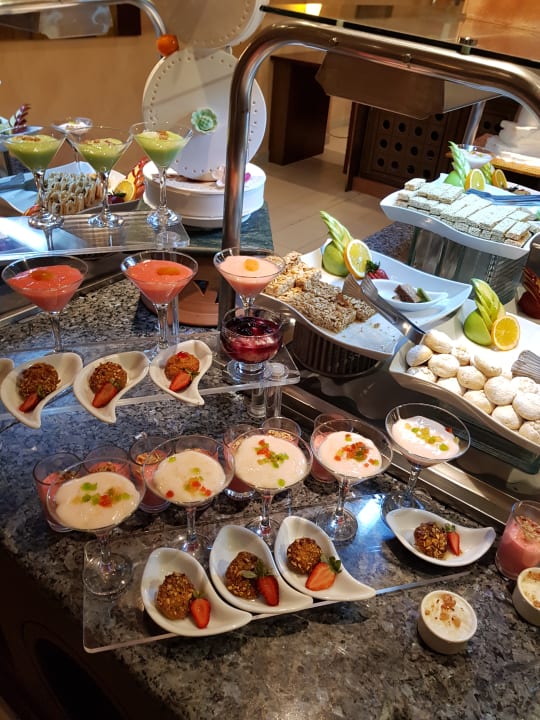 Dessert Buffet  Premier Le Reve Hotel & Spa